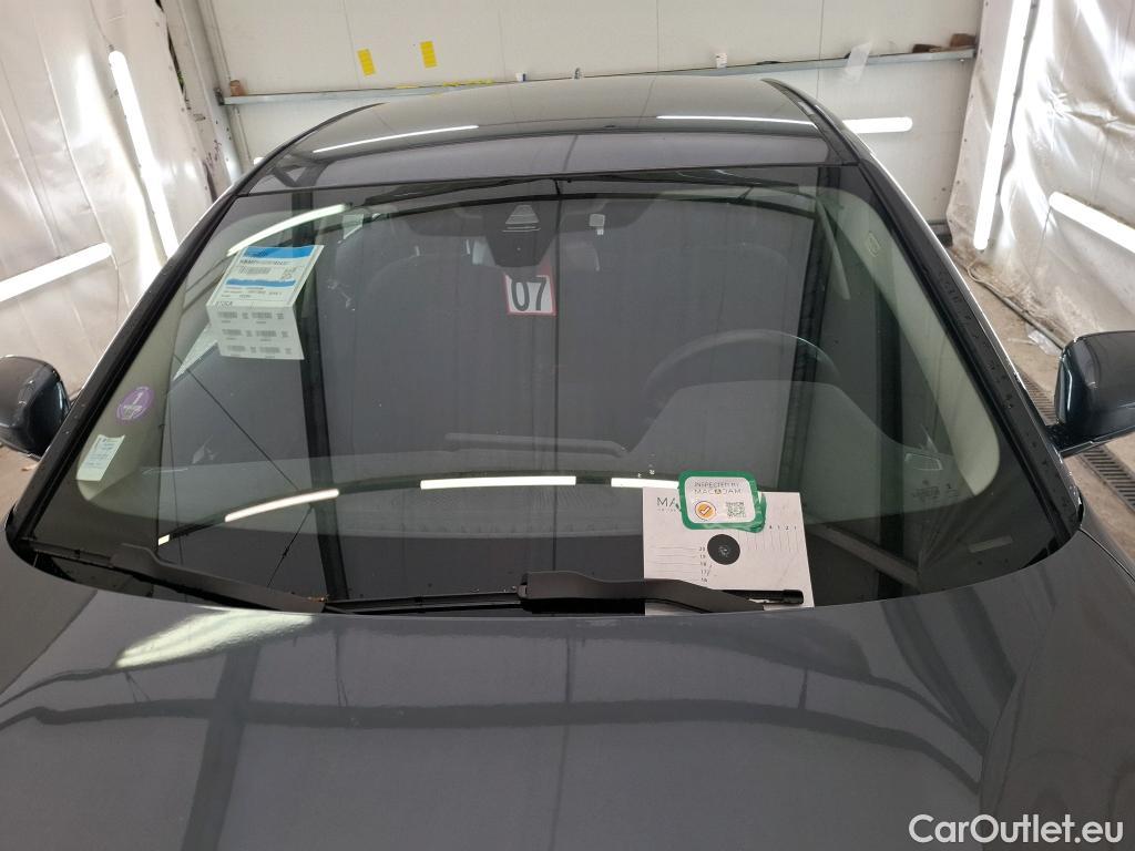  Bmw  Serie 3 BMW Série 3 Berline / 2018 / 4P / Berline 330e 292ch Business Design BVA8 Hybride #14