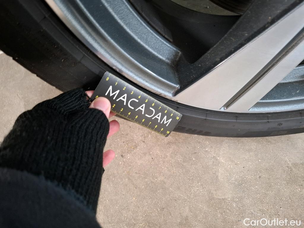  Audi  Q2  30 TDI Design 1.6 TDI 115CV BVA7 E6dT #24