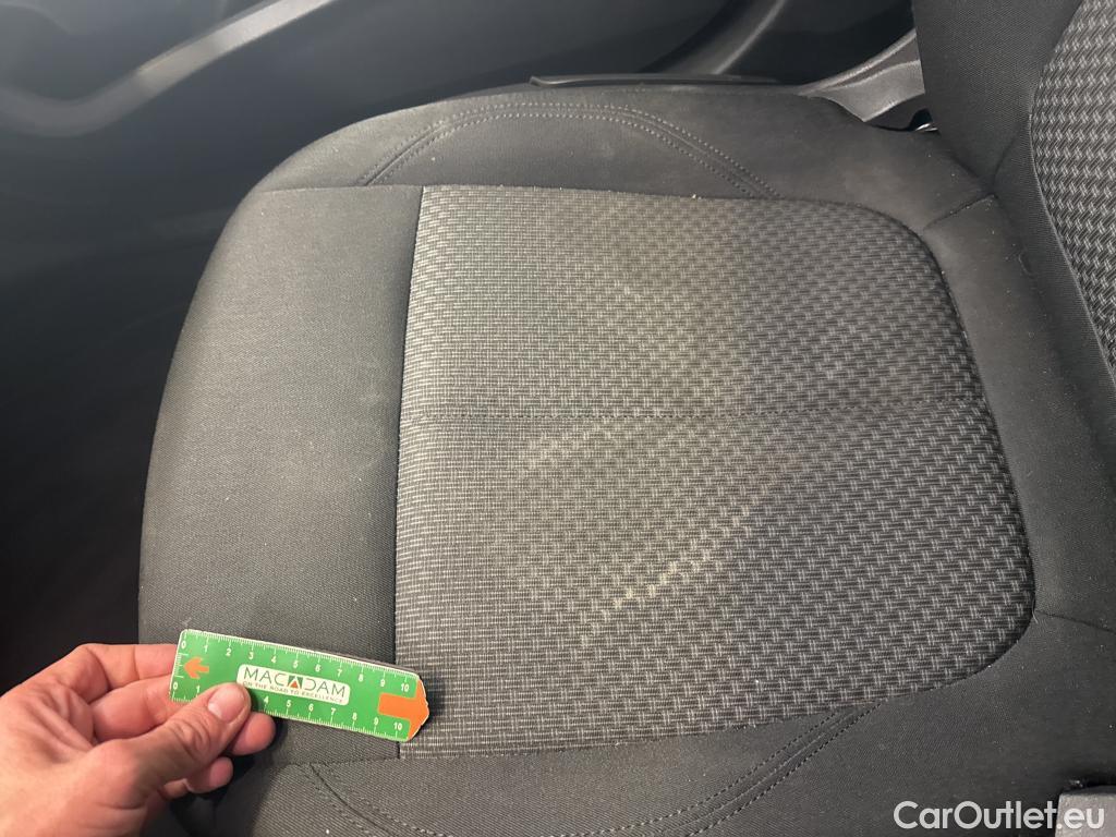  Bmw  Serie 1 BMW Série 1 / 2019 / 5P / Berline 116i DKG7 Business Design #3