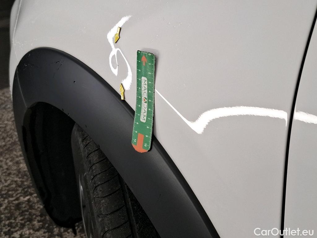  Citroen  C3  Société Feel 1.2 PureTech 80CV BVM5 6E #4