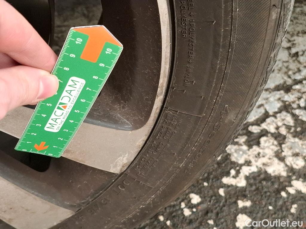  Citroen  C3  Aircross Shine Business 1.2 PureTech 130CV BVA6 E6d #16