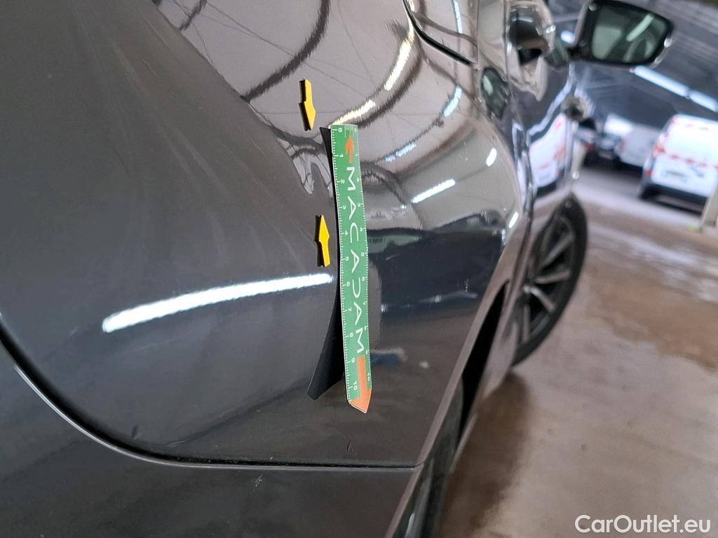  Bmw  Serie 3 BMW Série 3 Berline / 2018 / 4P / Berline 330e 292ch Business Design BVA8 Hybride #13