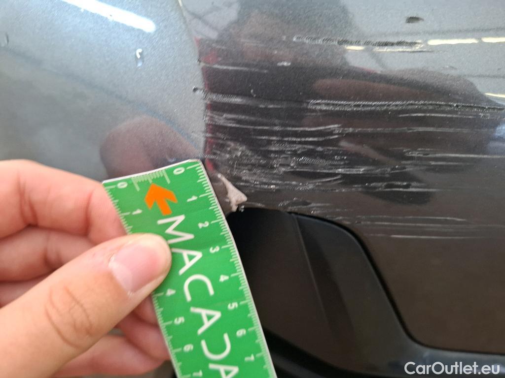  Bmw  Serie 3 BMW Série 3 Berline / 2018 / 4P / Berline 330e 292ch Business Design BVA8 Hybride #5