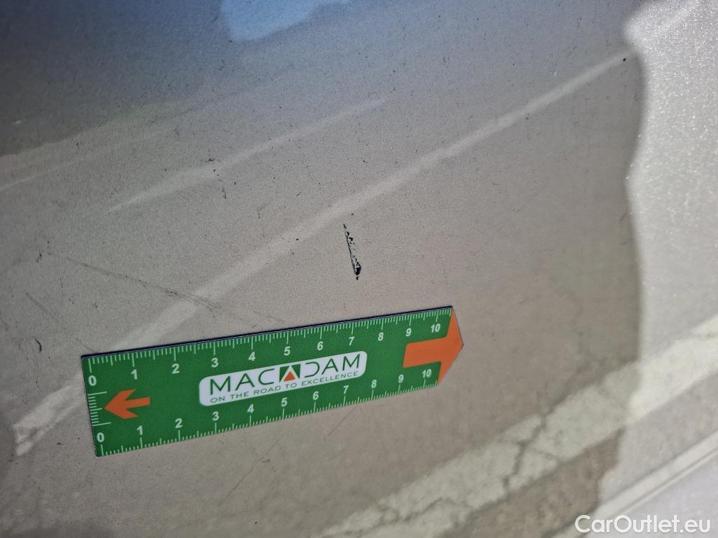  Nissan  Juke NISSAN  / 2019 / 5P / Crossover DIG-T 114 BVM6 Business Edition #26