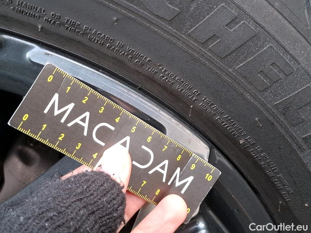  Hyundai  Tucson HYUNDAI  / 2020 / 5P / SUV 1.6 HYBRID 230 HTRAC EXECUTIVE #7