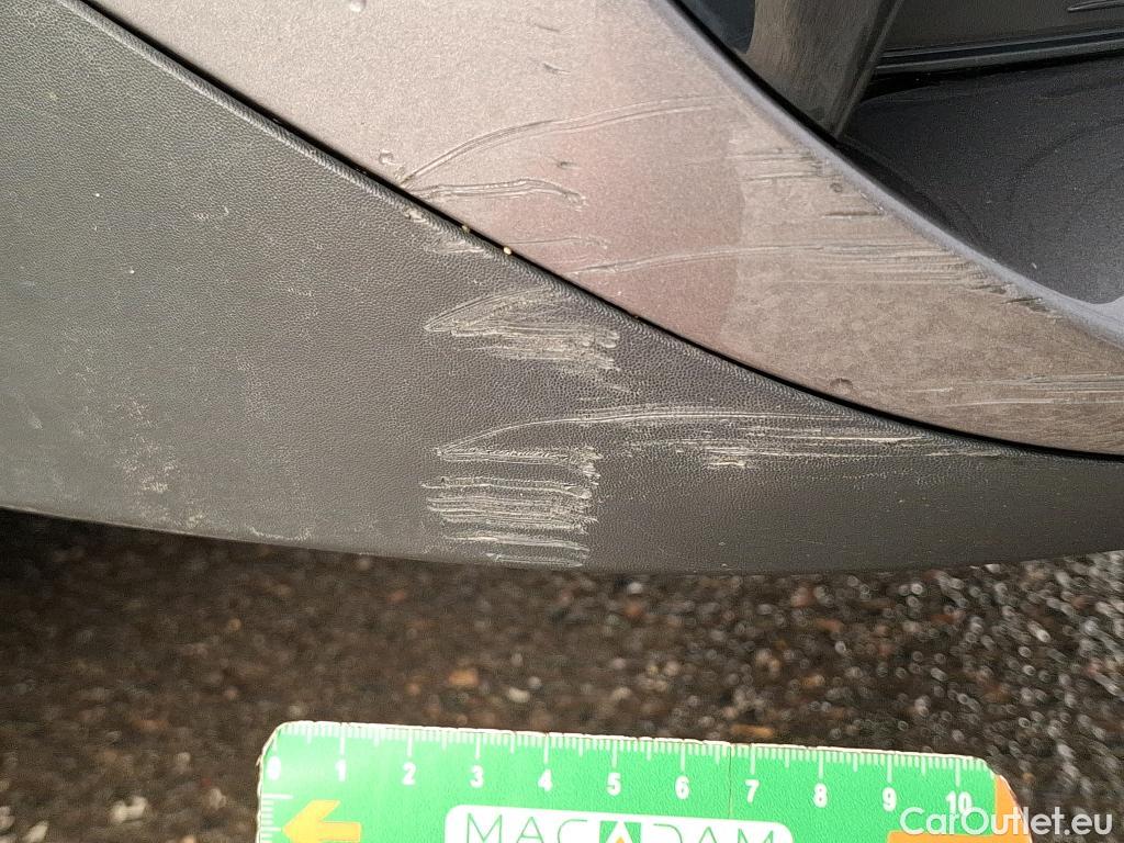  Mercedes  GLA MERCEDES-BENZ  / 2020 / 5P / SUV 1.3  250 e AMG LINE DCT #18