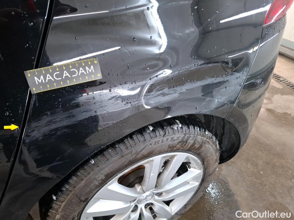  Peugeot  308 PEUGEOT  / 2017 / 5P / Berline Puretech 110 S&S Active Business #2