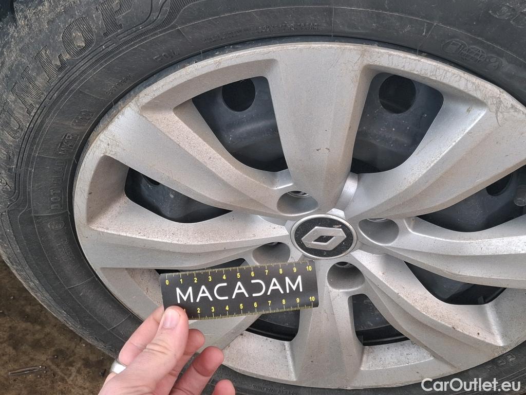  Renault  Clio  V Société Air Nav 1.5 dCi 85CV BVM6 E6dT #32