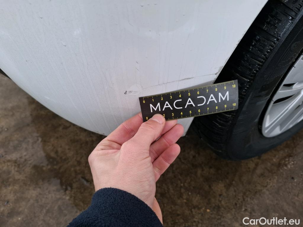  Peugeot  208  Premium 1.2 PureTech 75CV BVM5 E6d #35