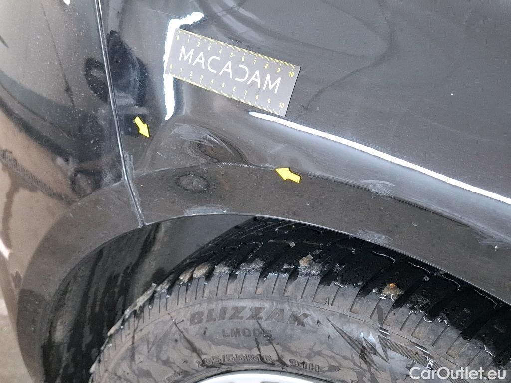  Peugeot  308 PEUGEOT  / 2017 / 5P / Berline Puretech 110 S&S Active Business #4