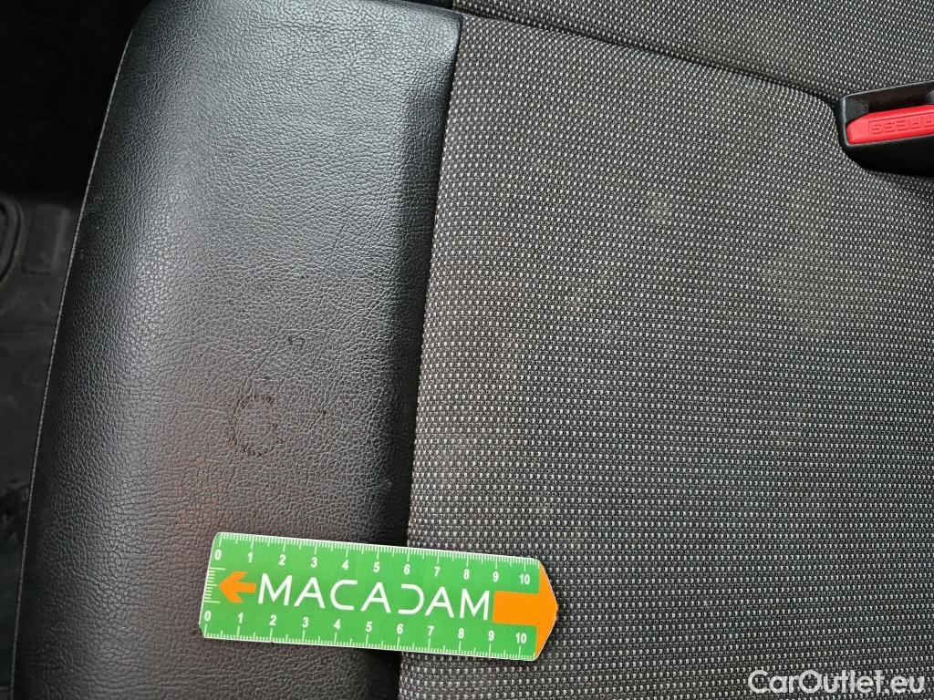  Peugeot  Expert  Fourgon Premium Compact 1.5 HDi 120CV BVM6 E6dT #16