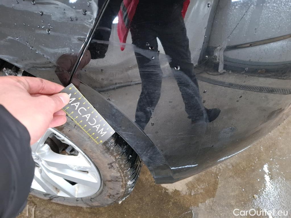  Peugeot  308 PEUGEOT  / 2017 / 5P / Berline Puretech 110 S&S Active Business #10