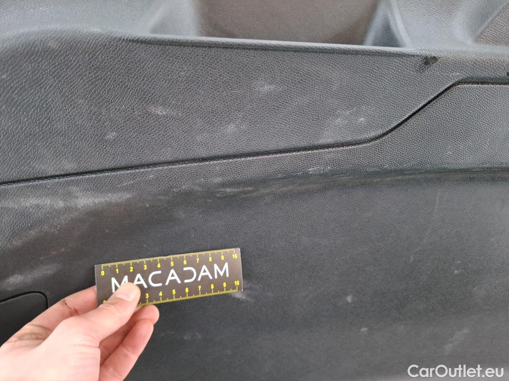  Peugeot  308 PEUGEOT  / 2017 / 5P / Berline Puretech 110 S&S Active Business #24