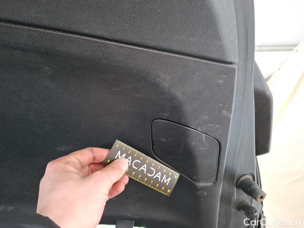  Peugeot  308 PEUGEOT  / 2017 / 5P / Berline Puretech 110 S&S Active Business #28