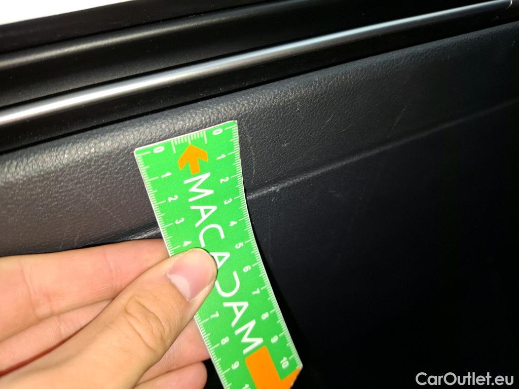  Volkswagen  Golf  VOLKSWAGEN / 2020 / 5P / Berline 2.0 TDI SCR 150 DSG7 Life Busi 1st #21