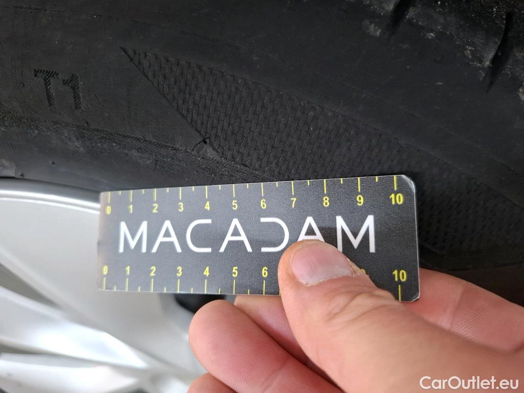  Tesla  Model Y TESLA  / 2021 / 5P / SUV RWD COMMITMENT DEAL lot 198 #9