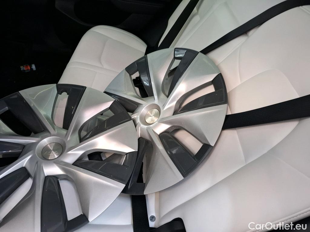  Tesla  Model Y TESLA  / 2021 / 5P / SUV RWD COMMITMENT DEAL lot 198 #29