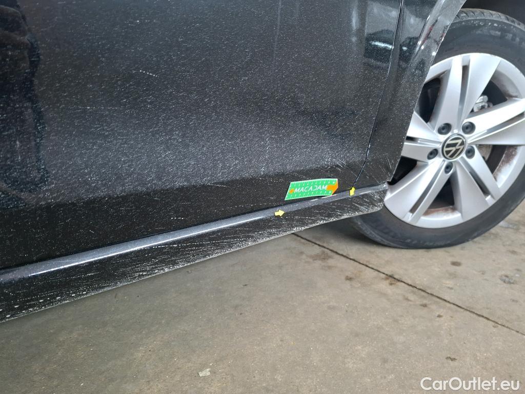  Volkswagen  Golf  VOLKSWAGEN / 2020 / 5P / Berline 2.0 TDI SCR 150 DSG7 Life Busi 1st #7