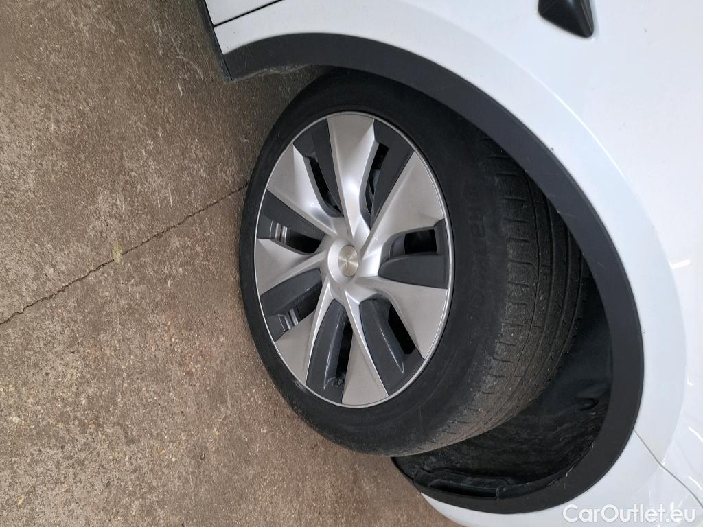  Tesla  Model Y TESLA  / 2021 / 5P / SUV RWD COMMITMENT DEAL lot 198 #18