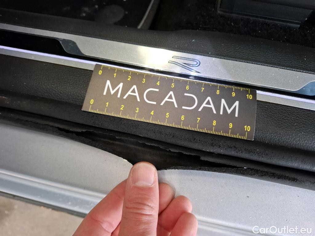  Volkswagen  Tiguan VOLKSWAGEN  / 2020 / 5P / SUV 2.0 TDI 150 DSG7 R-Line #14