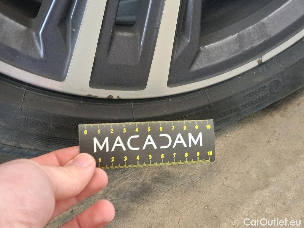  Bmw  Serie 2 BMW Série 2 Gran Coupé / 2019 / 4P / Berline 220D AUTO Business Design #3