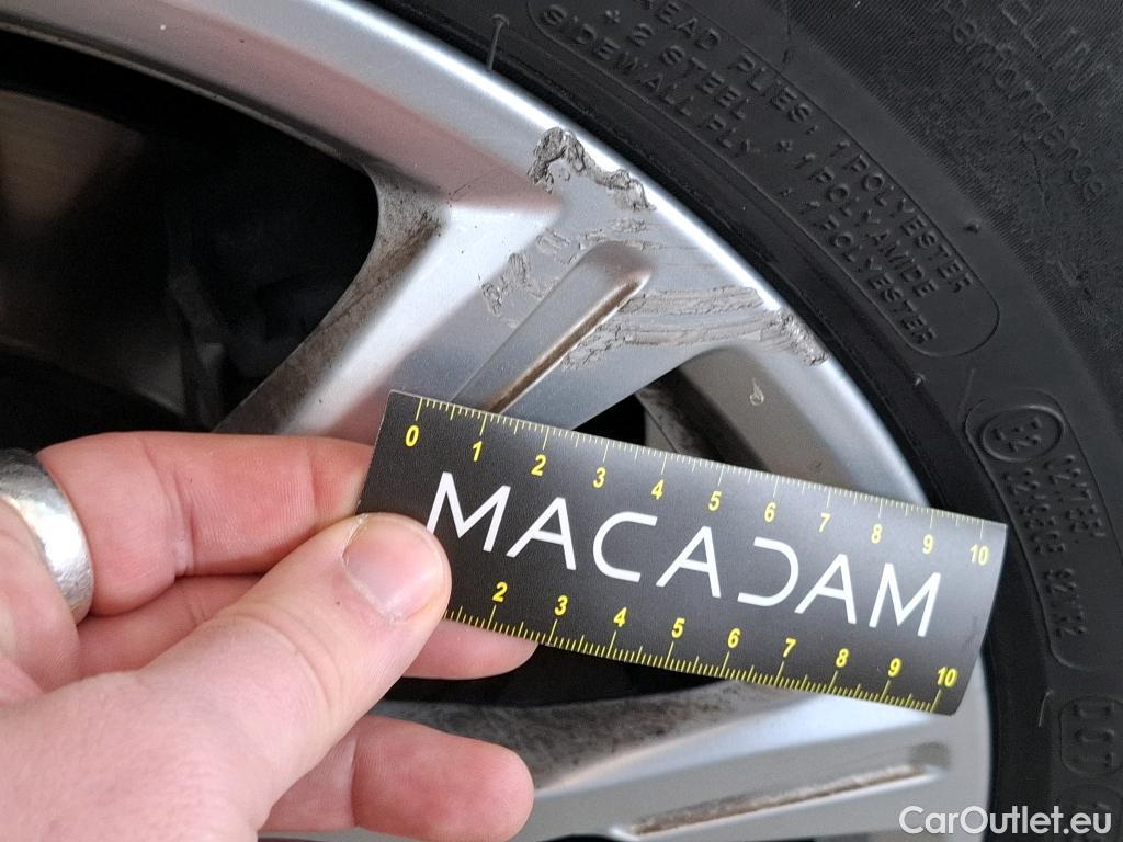  Audi  A4  Avant 30 TDI Business Line 2.0 TDI 135CV BVA7 E6d #33