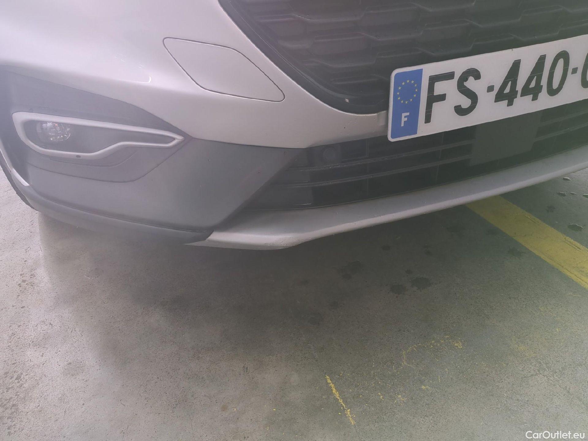  Ford  Focus FORD  SW / 2018 / 5P / Break SW-1.0 EcoBoost 125 mHEV Active Business #29