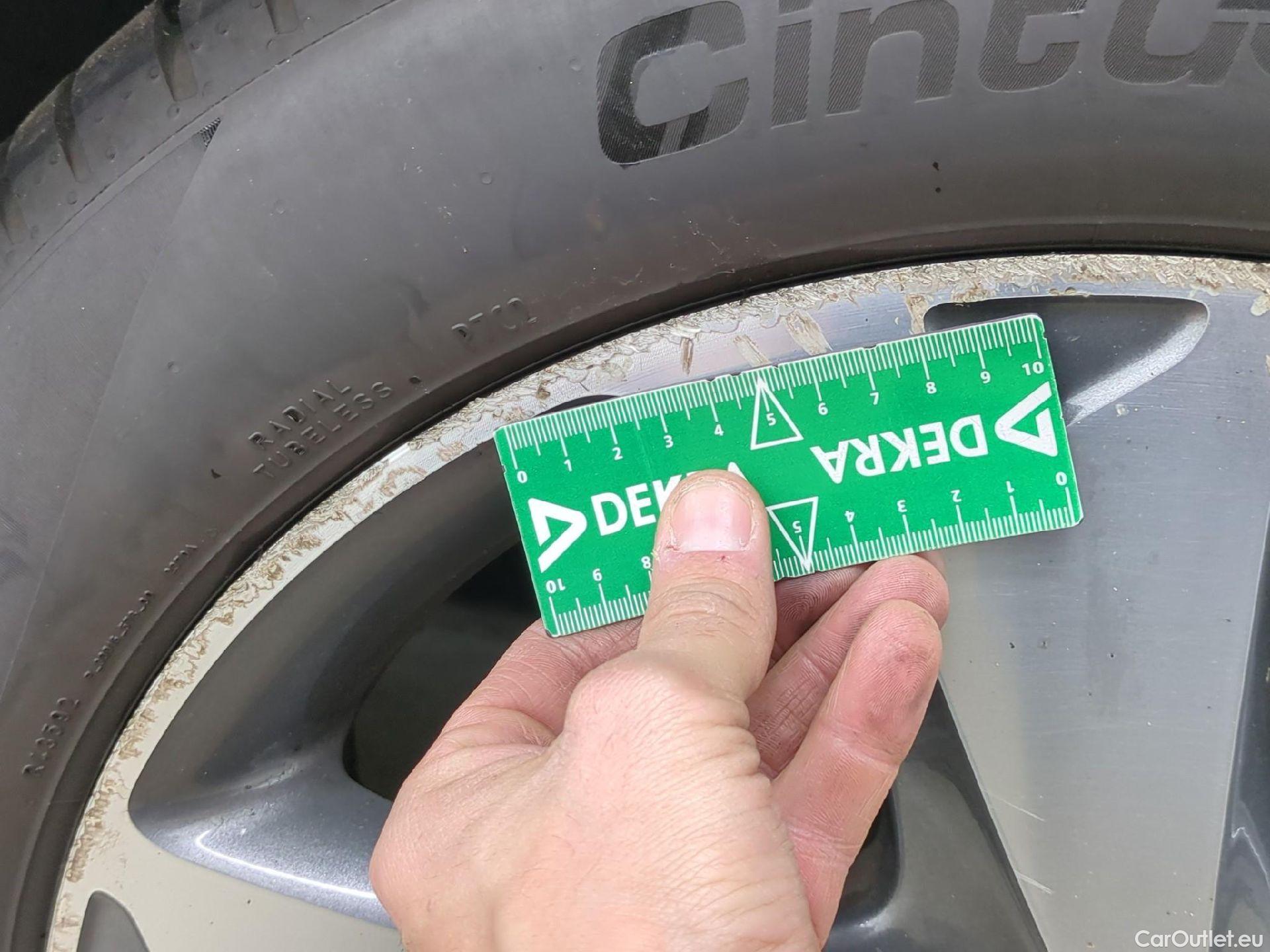  Ford  Focus FORD  SW / 2018 / 5P / Break SW-1.0 EcoBoost 125 mHEV Active Business #23