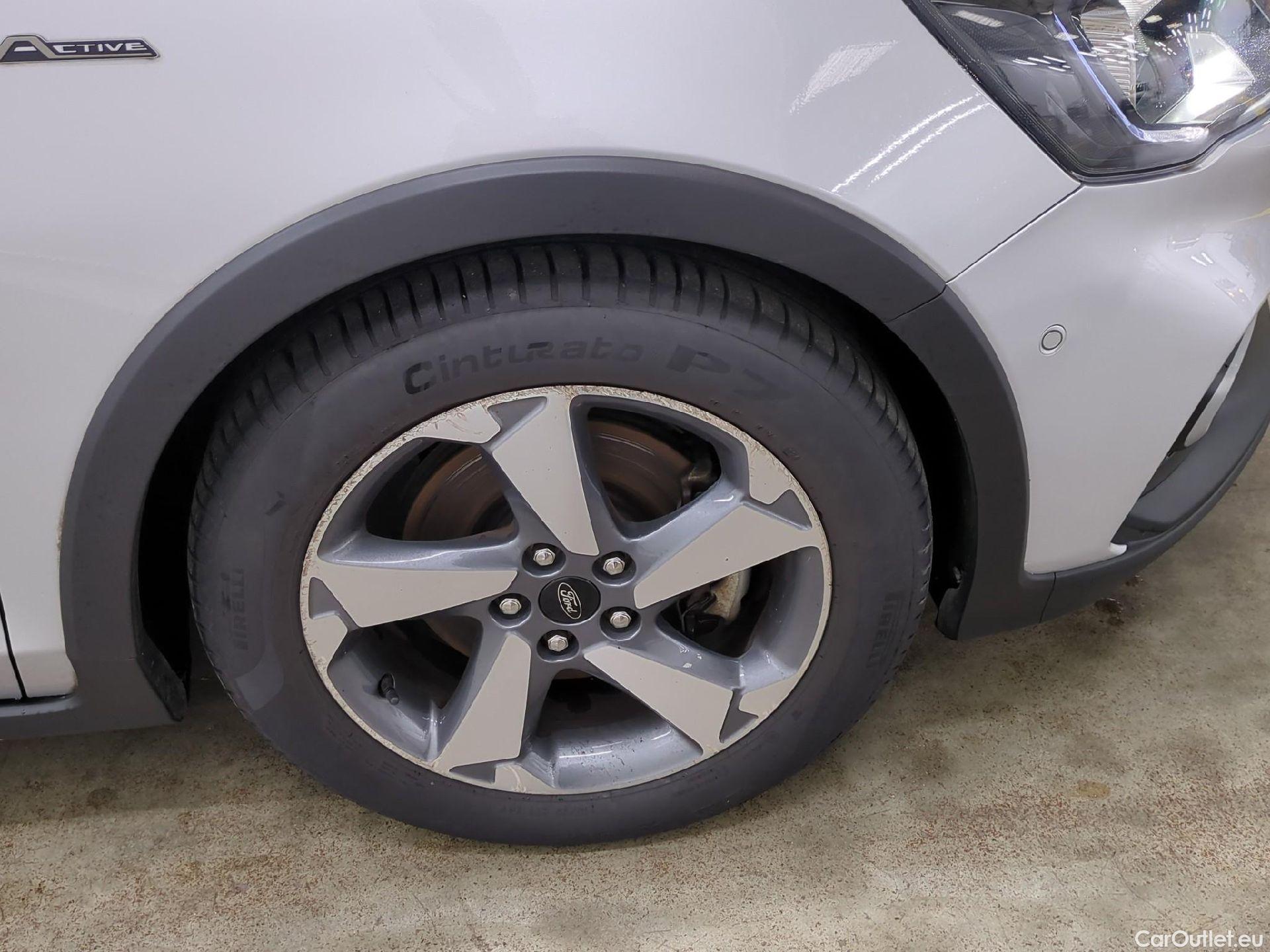  Ford  Focus FORD  SW / 2018 / 5P / Break SW-1.0 EcoBoost 125 mHEV Active Business #20