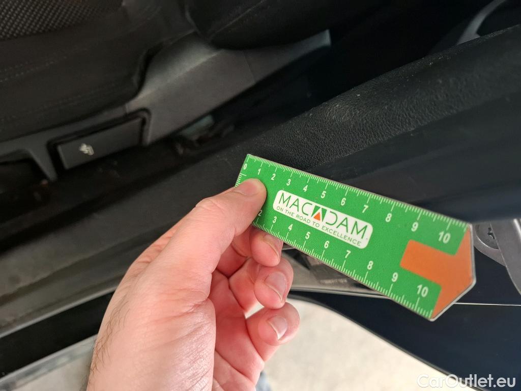  Bmw  Serie 3 Série 3 Berline 316 d Lounge 2.0 120CV BVA8 E6d #13