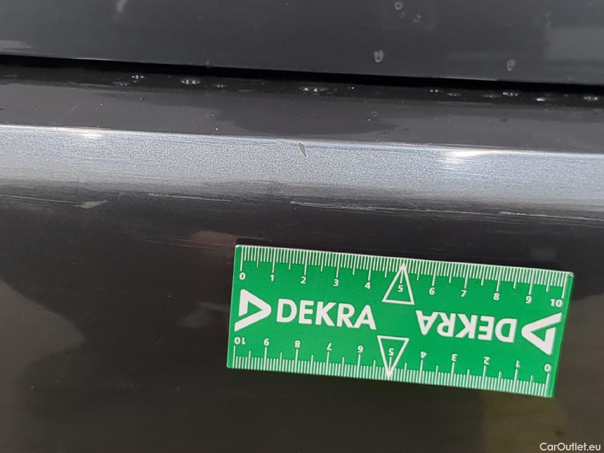  Bmw  Serie 3 Série 3 Touring 318 d Lounge 2.0 150CV BVA8 E6d #16