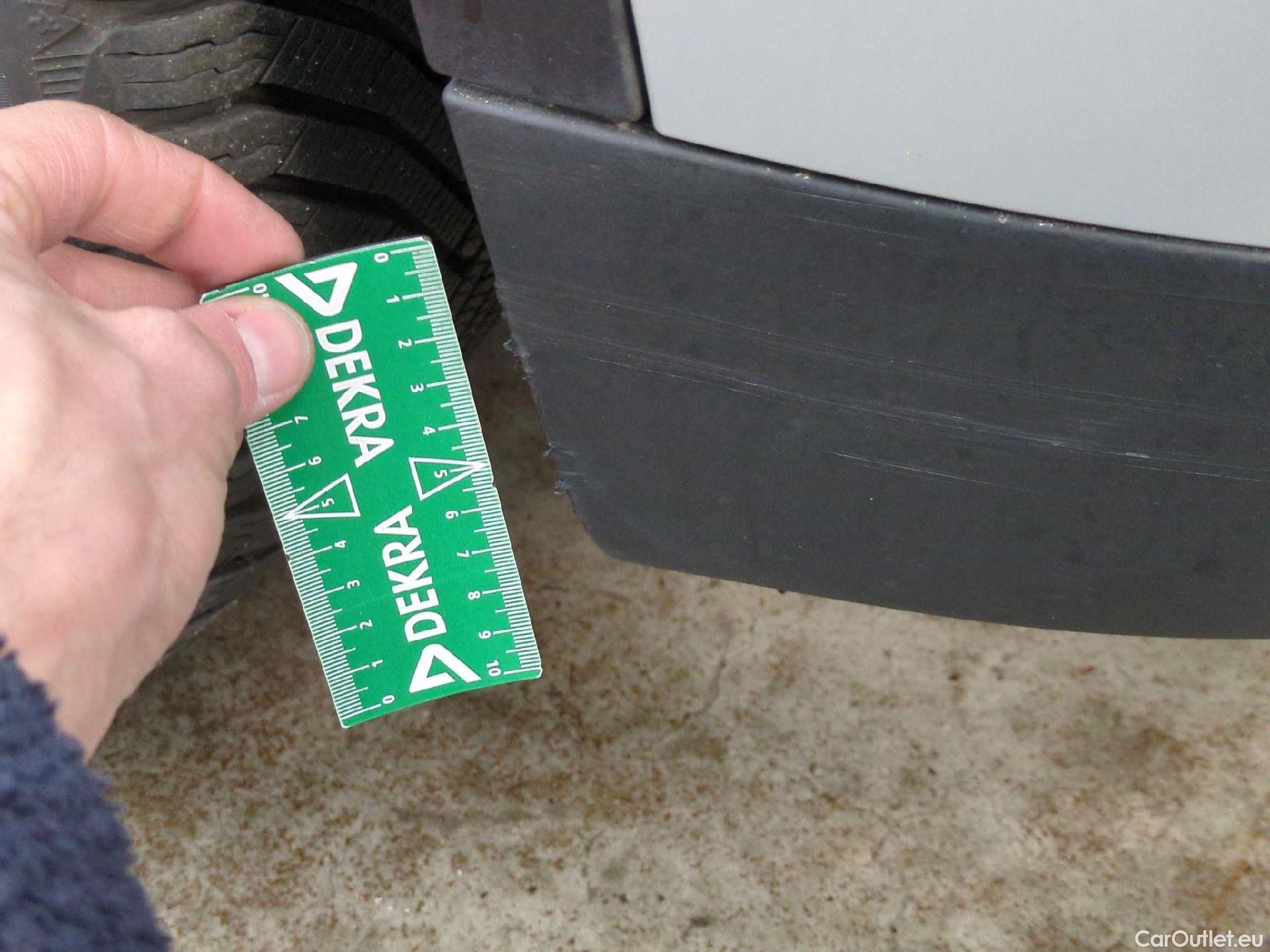  Bmw  X1 Série  xDrive18d Lounge 2.0 150CV BVA8 E6d #26