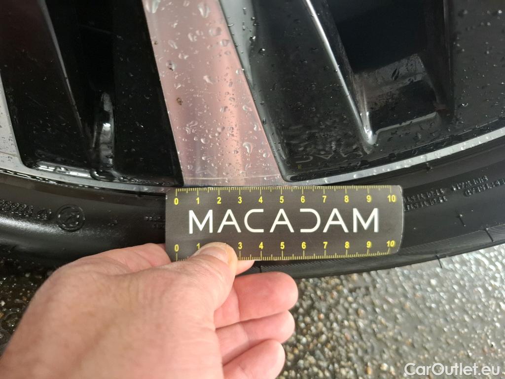  Mercedes  A-Klasse MERCEDES-BENZ Classe A Berline / 2018 / 4P / Berline A 180 d Business Line 8G-DCT #9