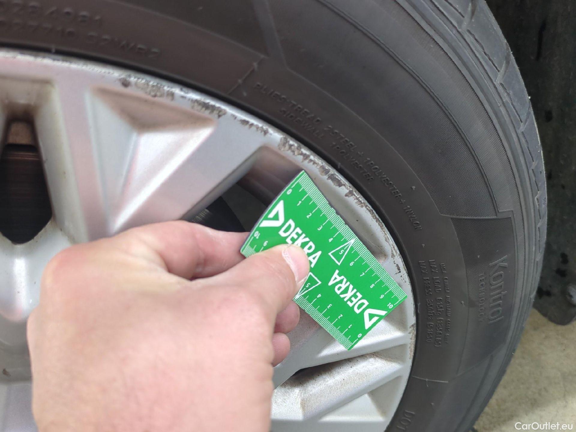  KIA  Cee'd Ceed Sportswagon Active 1.5 T-GDI 160CV BVM6 E6d #13