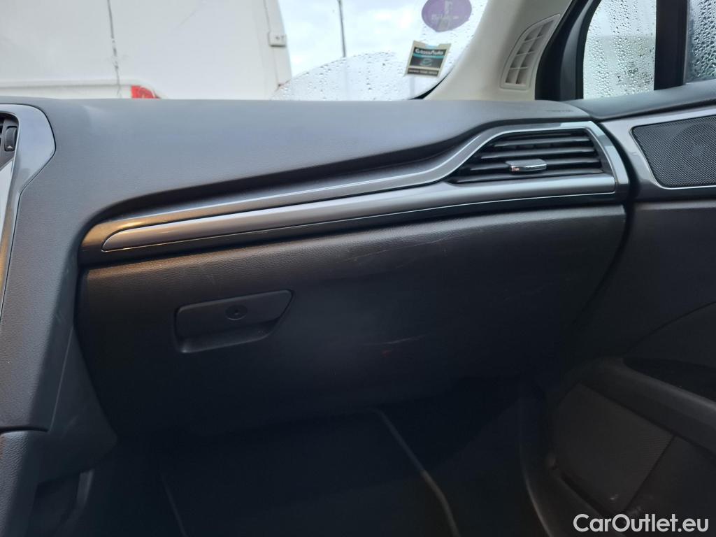  Ford  Mondeo FORD  SW / 2019 / 5P / Break SW 2.0 HYBRID 187 auto Titanium Business #3