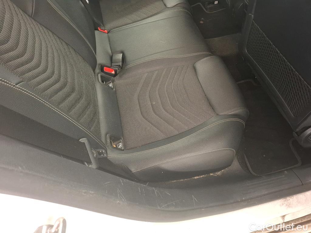  Mercedes  A-Klasse MERCEDES-BENZ Classe A Compact / 2018 / 5P / Berline A 180 d Business Line 8G-DCT #8