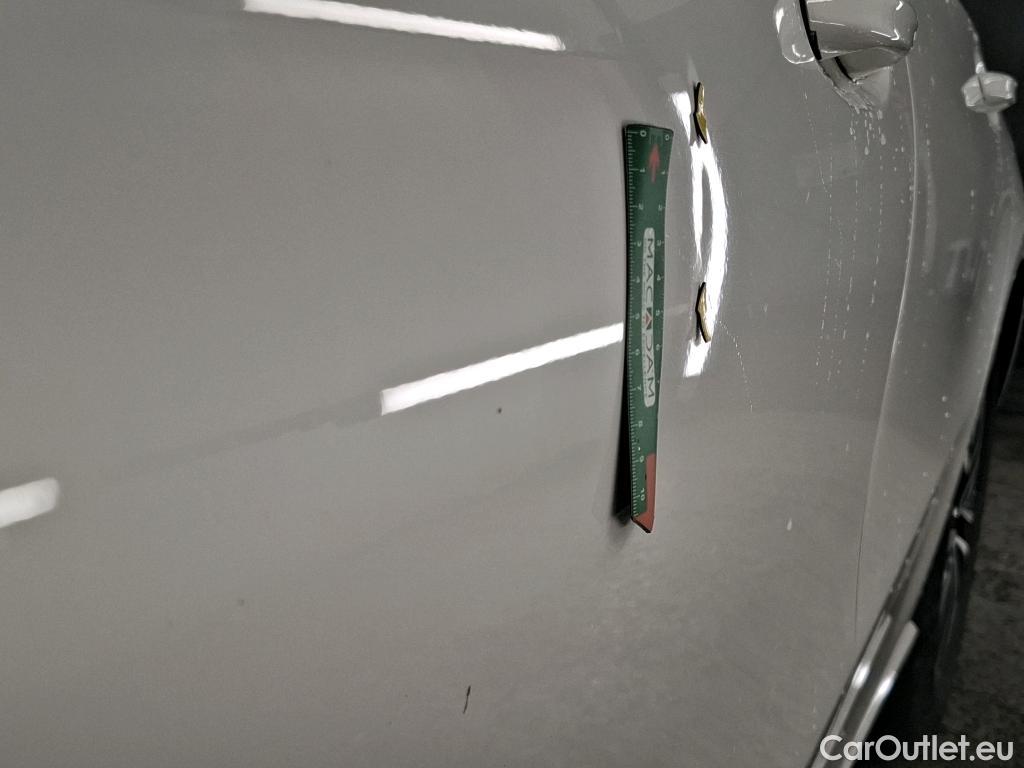  Mercedes  A-Klasse MERCEDES-BENZ Classe A Compact / 2018 / 5P / Berline A 180 d Business Line 8G-DCT #12