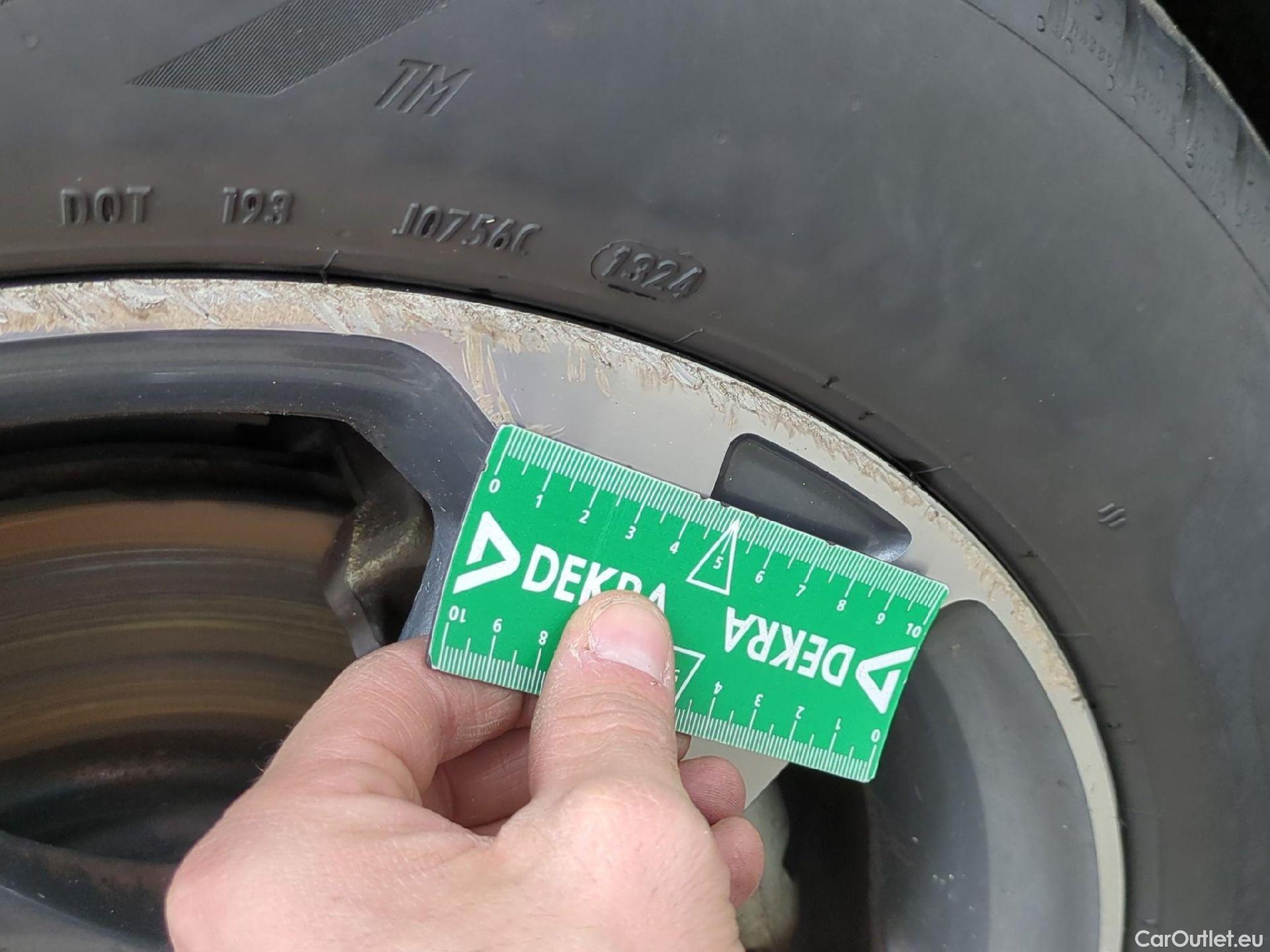  Ford  Focus FORD  SW / 2018 / 5P / Break SW-1.0 EcoBoost 125 mHEV Active Business #21