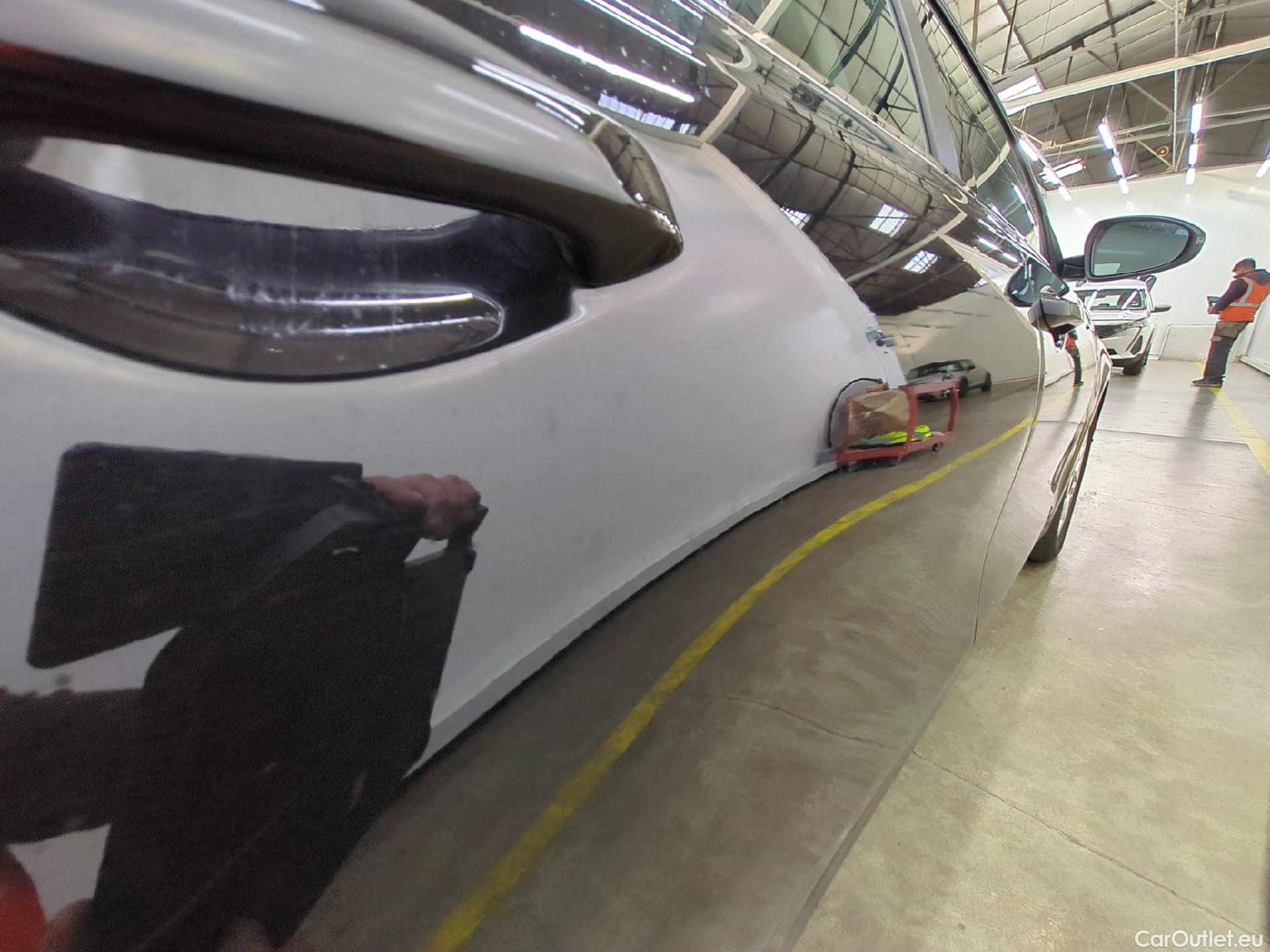  KIA  Cee'd Ceed Sportswagon Active 1.5 T-GDI 160CV BVM6 E6d #37