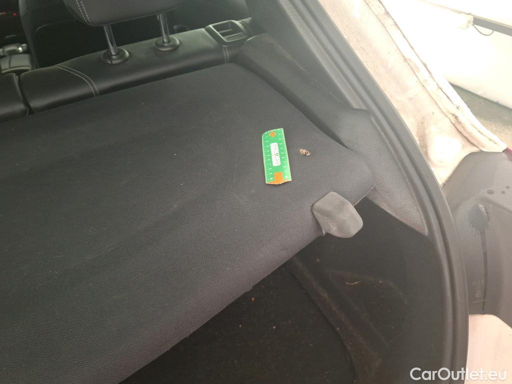  Mercedes  A-Klasse MERCEDES-BENZ Classe A Compact / 2018 / 5P / Berline A 180 d Business Line 8G-DCT #20