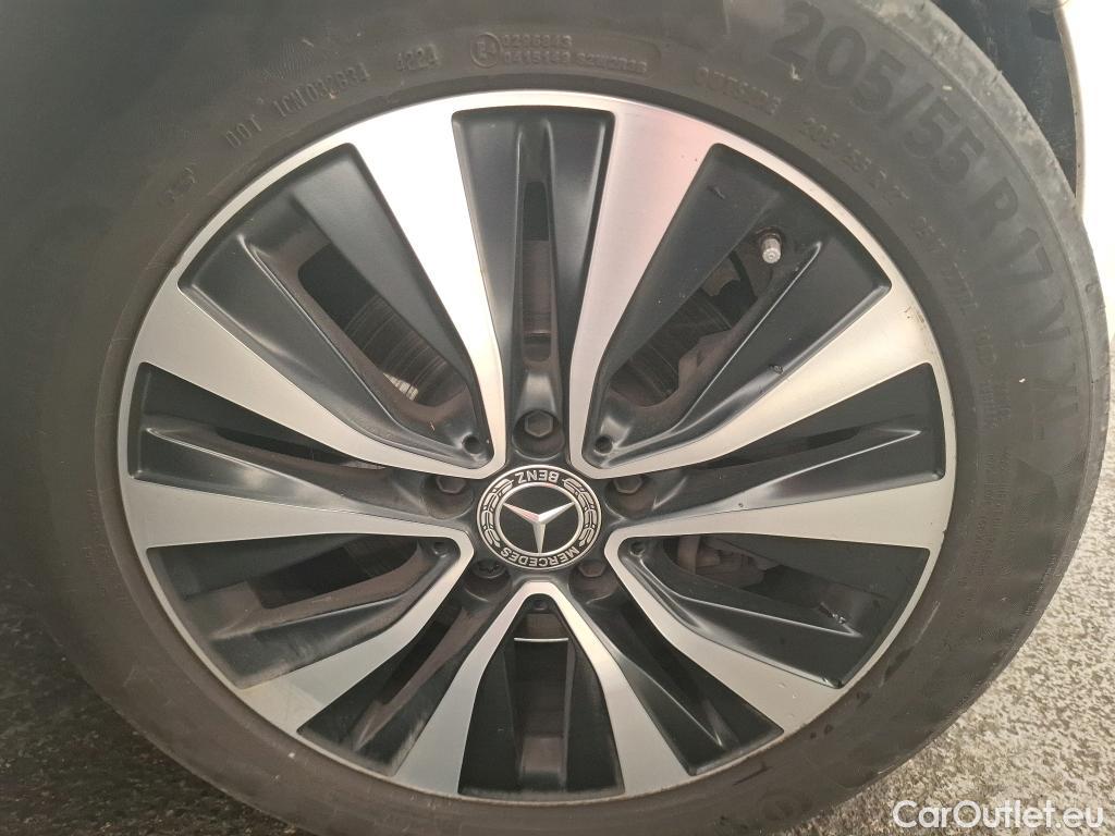  Mercedes  A-Klasse MERCEDES-BENZ Classe A Compact / 2018 / 5P / Berline A 180 d Business Line 8G-DCT #5