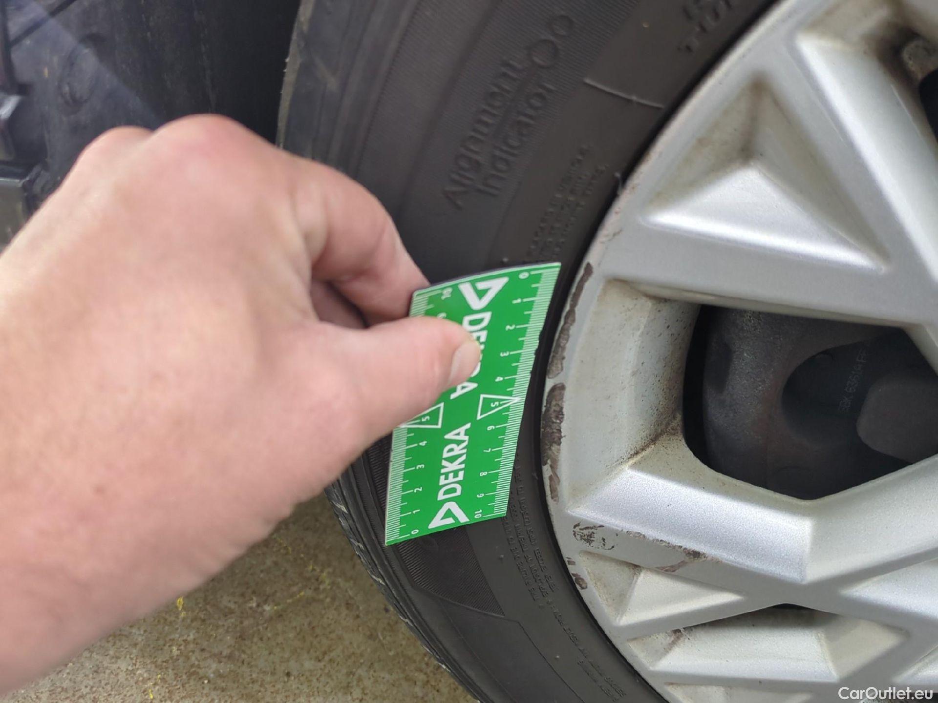  KIA  Cee'd Ceed Sportswagon Active 1.5 T-GDI 160CV BVM6 E6d #10