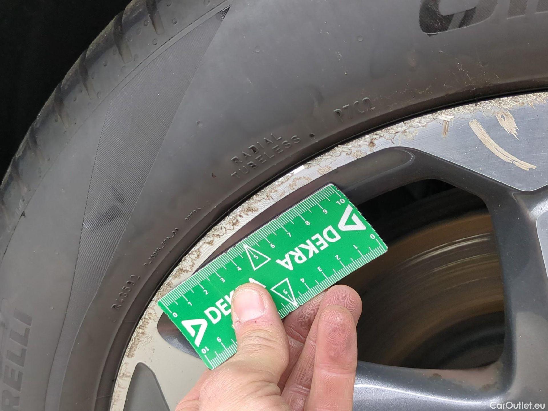  Ford  Focus FORD  SW / 2018 / 5P / Break SW-1.0 EcoBoost 125 mHEV Active Business #24