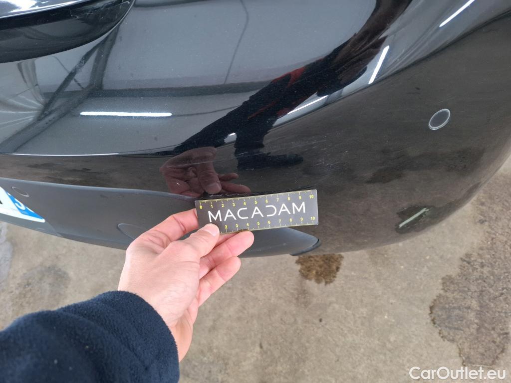  Peugeot  208  Active Pack 1.5 HDi 100CV BVM6 E6d #47