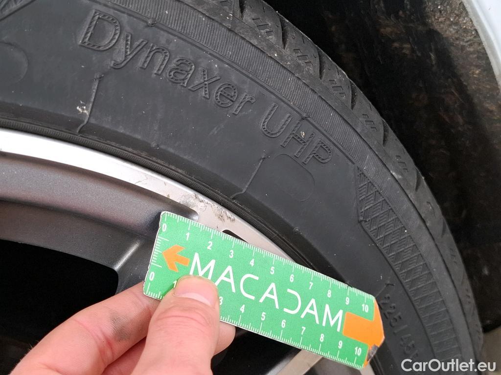  Mercedes  CLA-Klasse MERCEDES-BENZ CLA Shooting Brake / 2019 / 5P / Break CLA 200 d Business Line BA8 #52