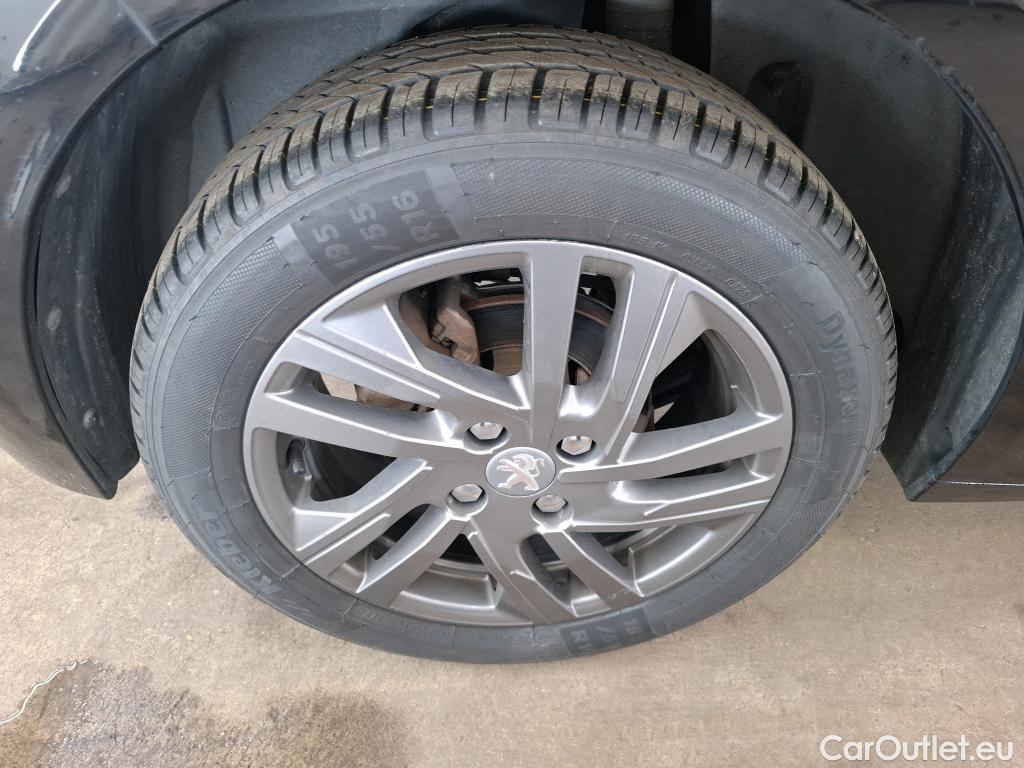  Peugeot  208  Active Pack 1.5 HDi 100CV BVM6 E6d #35