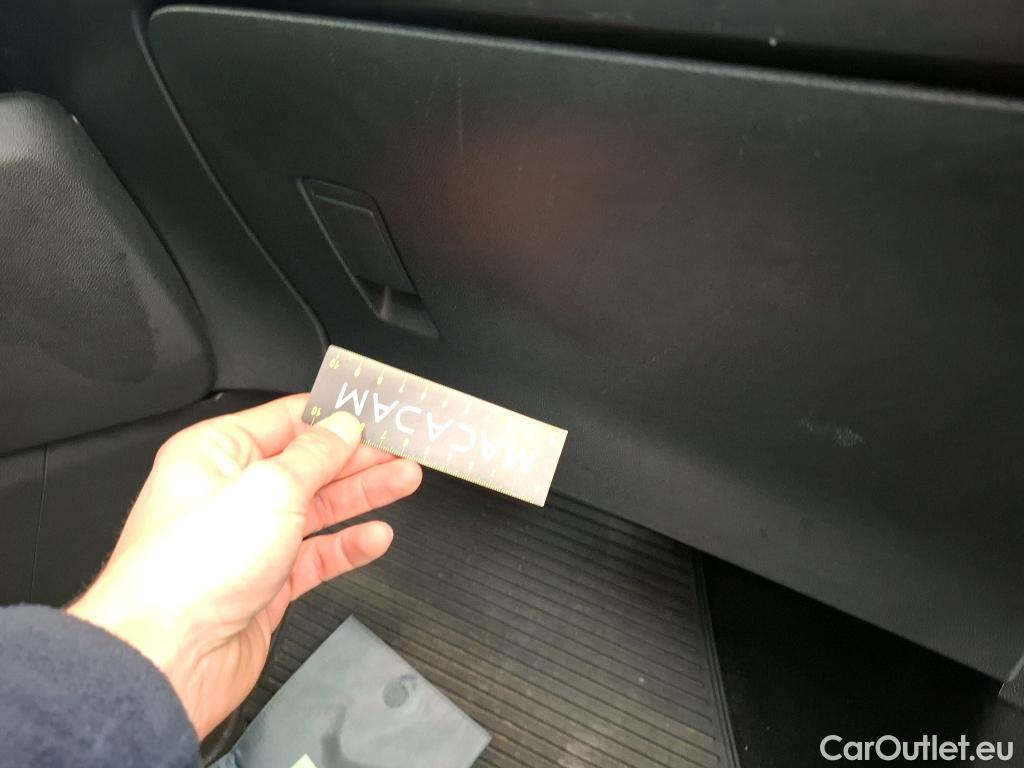  Peugeot  208  Active Pack 1.5 HDi 100CV BVM6 E6d #25