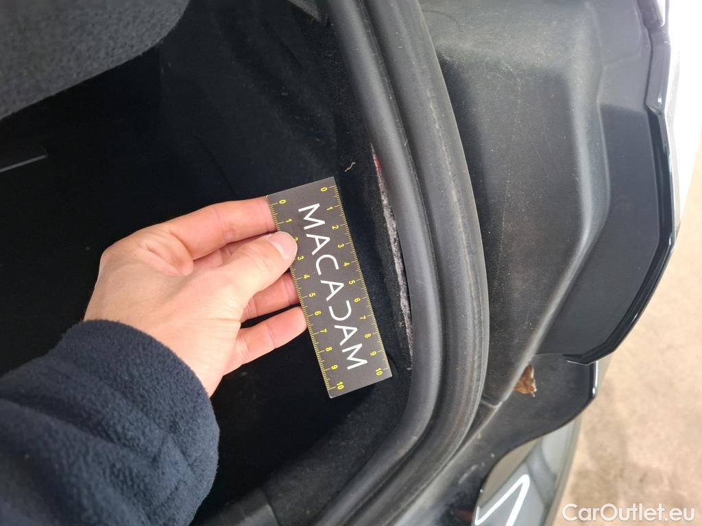  Peugeot  208  Active Pack 1.5 HDi 100CV BVM6 E6d #42