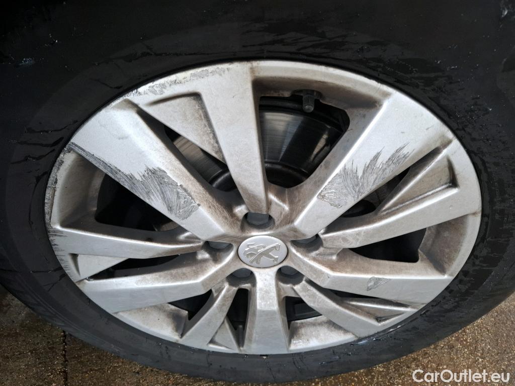  Peugeot  3008  Active Business 1.5 HDi 130CV BVA8 E6d #6