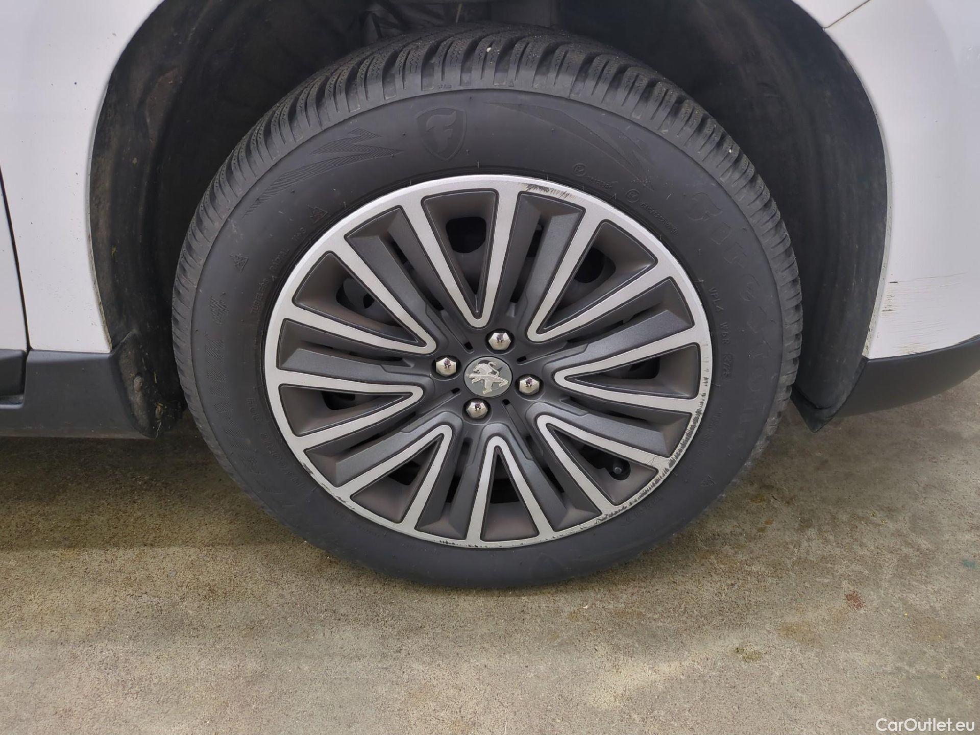  Peugeot  2008  Active Business 1.5 HDi 100CV BVM5 E6dT #12